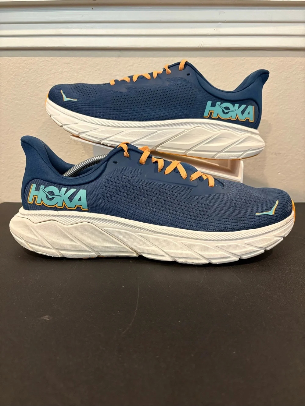 Hoka  Arahi 7 Men’s Size 13 D Blue Orange Running Shoes 1147850 Fast Shipping